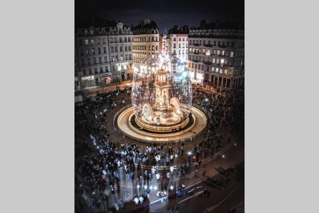 Le Boudoir Lägenhet Lyon Exteriör bild
