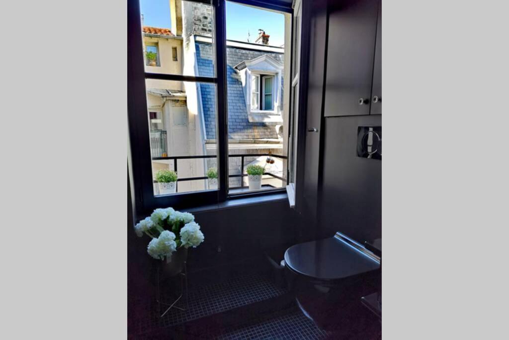 Le Boudoir Lägenhet Lyon Exteriör bild