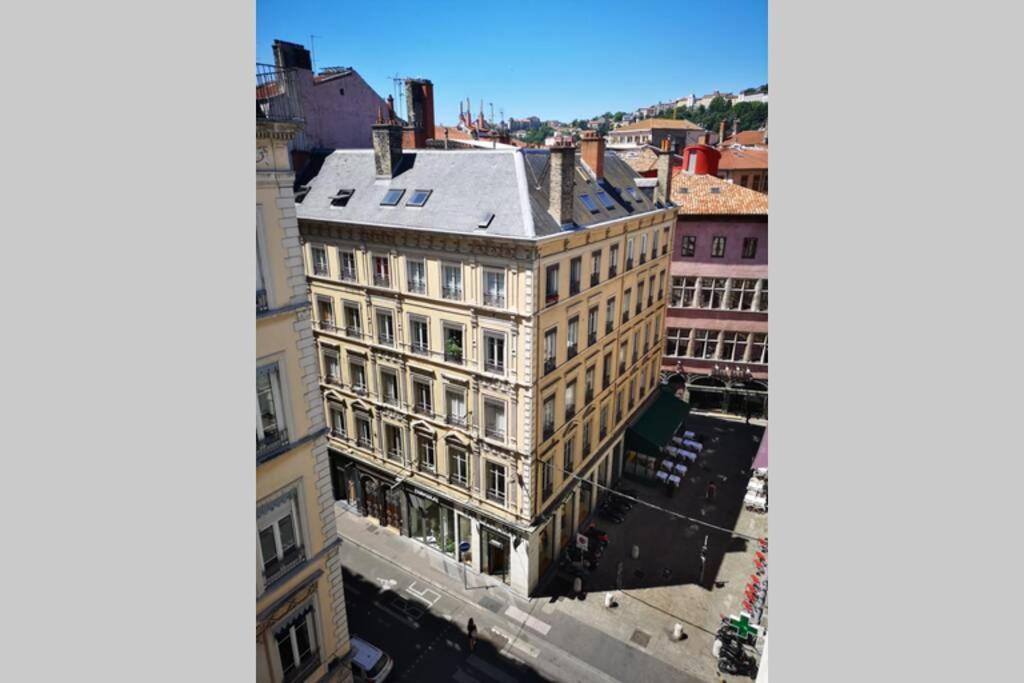 Le Boudoir Lägenhet Lyon Exteriör bild