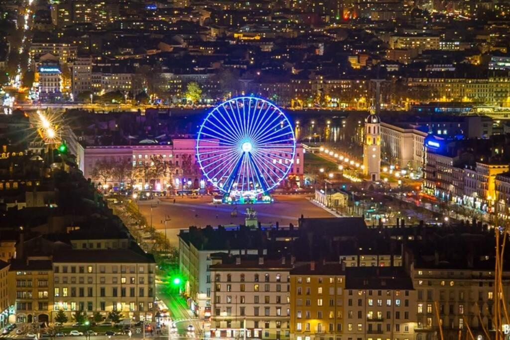 Le Boudoir Lägenhet Lyon Exteriör bild